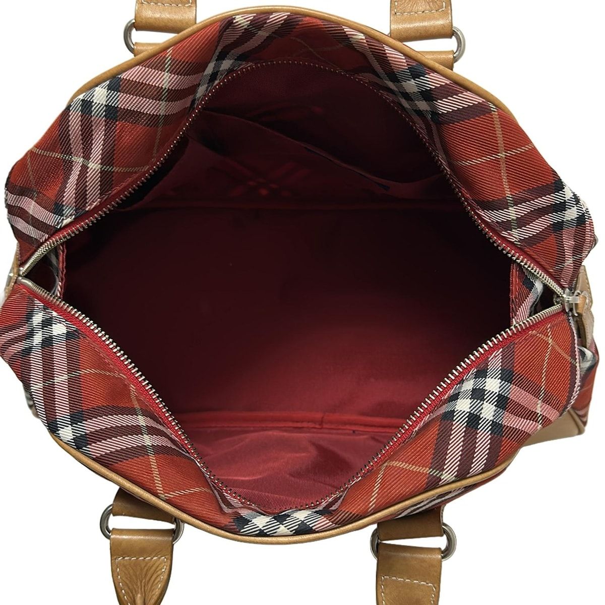 Burberry Blue Label(バーバリーブルーレーベル) ハンドバッグ レッド