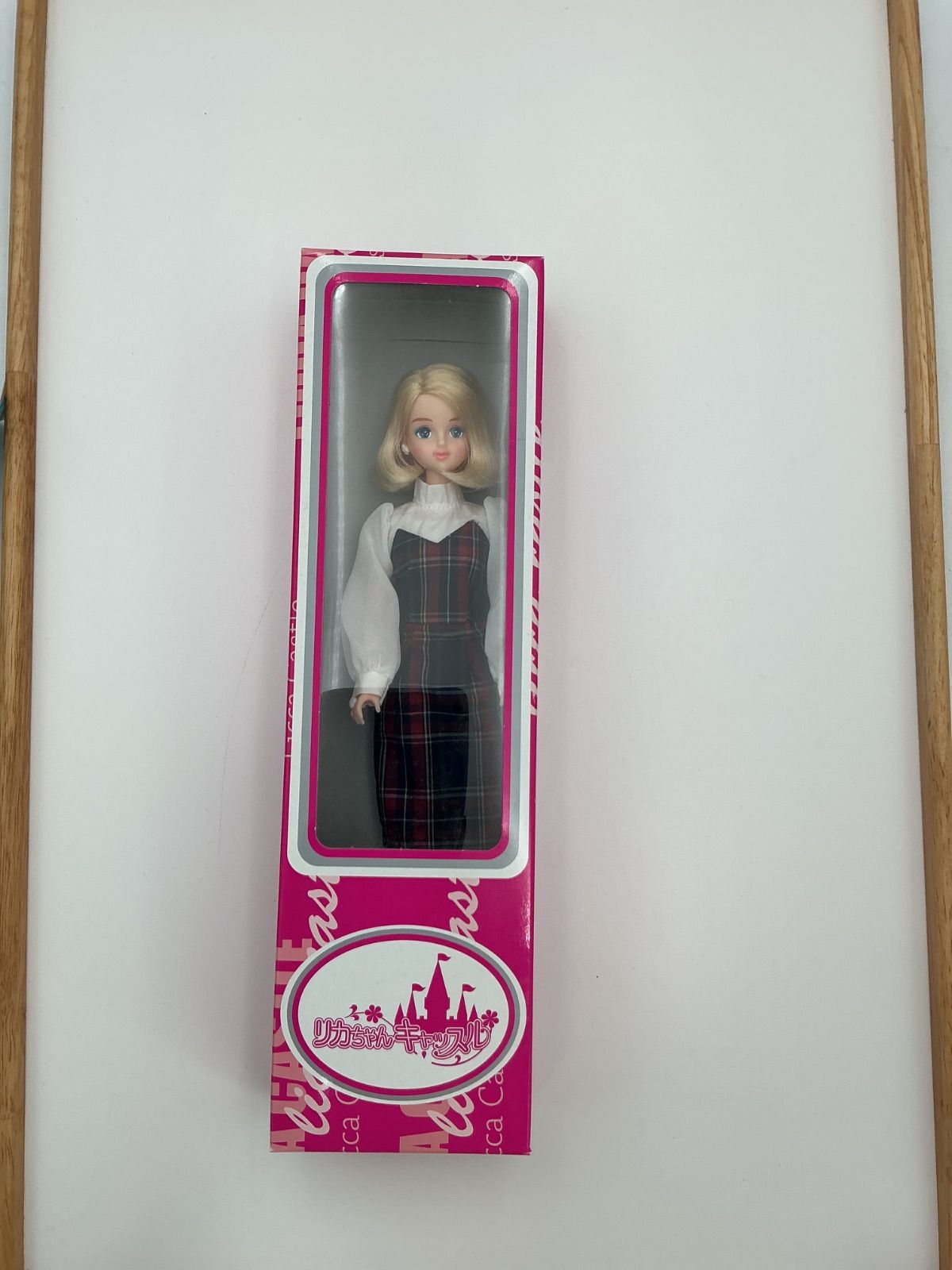 リカちゃんキャッスル オリジナルドール 箱入り 2020年 月間ドールナオミ 2