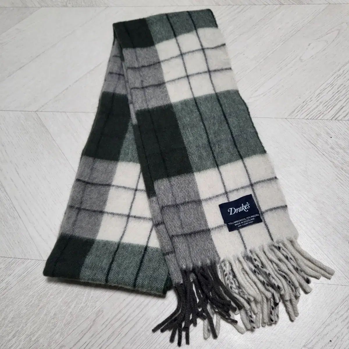 ドレイクス Drake's ラムウール アンゴラ CHECK マフラー - メルカリ