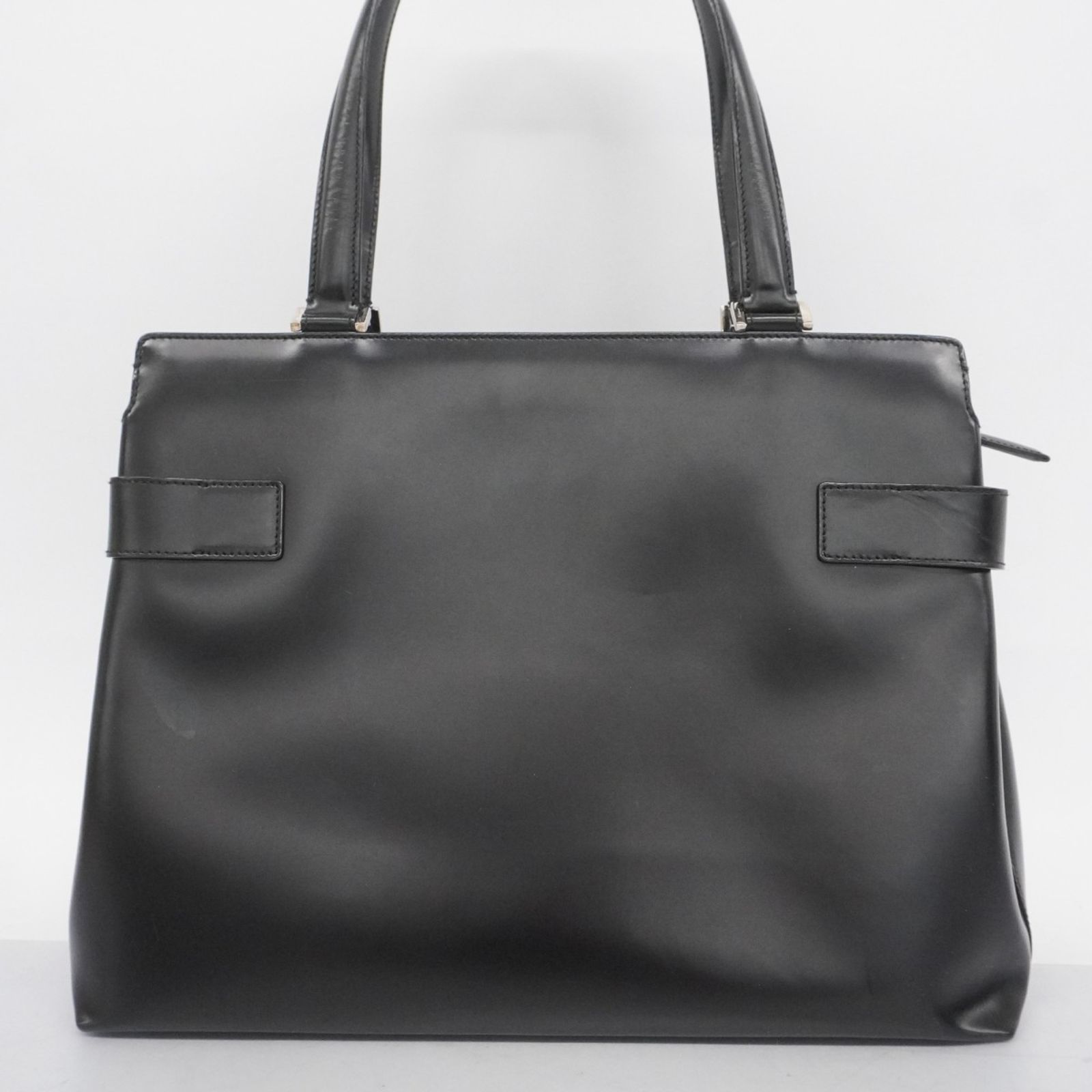 サルヴァトーレ・フェラガモ(Salvatore ショップ Ferragamo