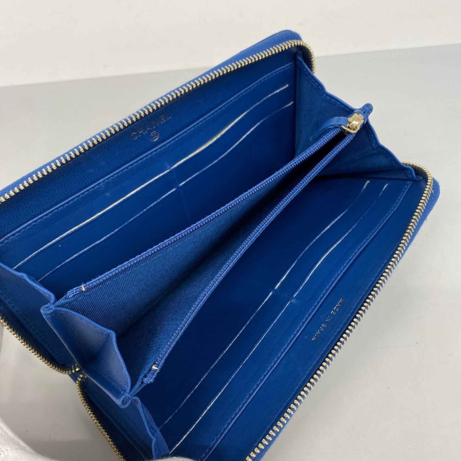 シャネル(Chanel) シャネル 長財布 ラムスキン ブルー シャンパン