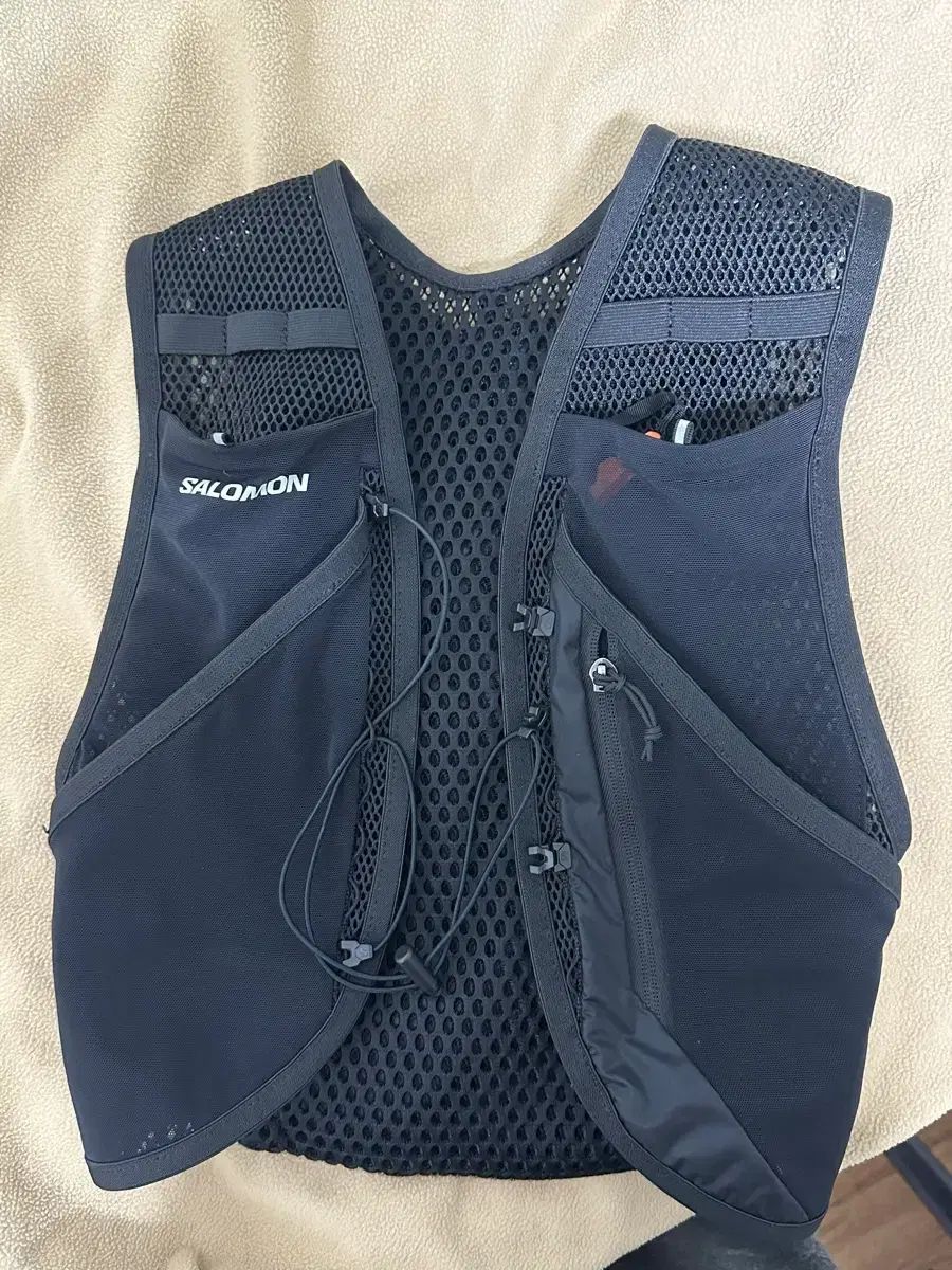 卸売 サロモン アクティブスキン 4 ランニングベスト xs 楽天市場】4L
