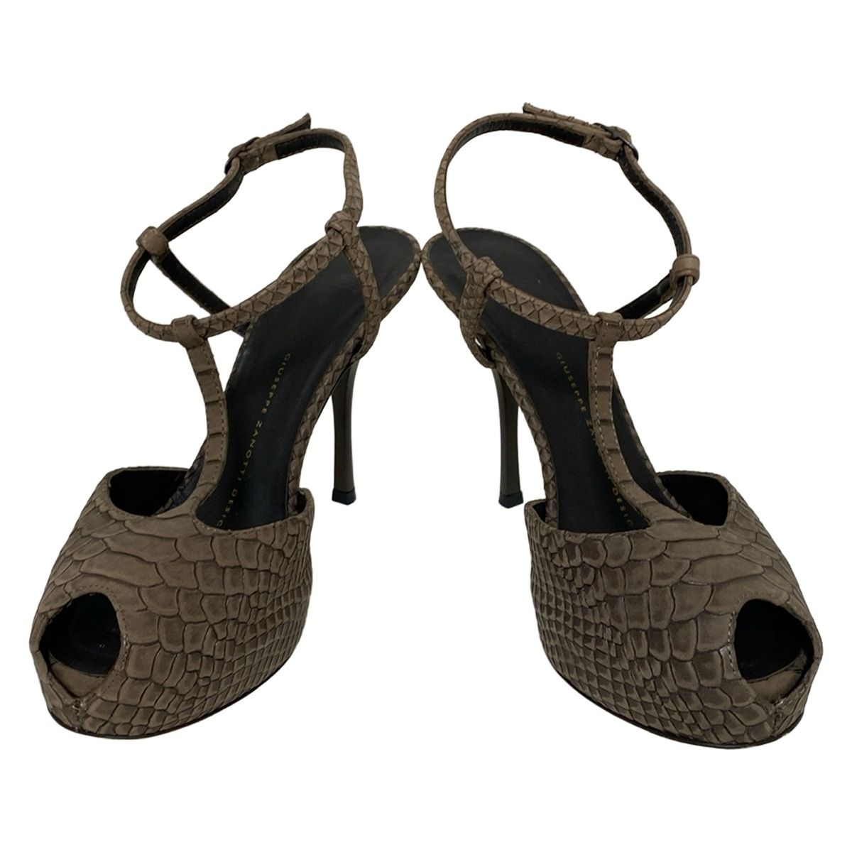 giuseppe zanotti(ジュゼッペザノッティ) サンダル 36 1/2 レディース