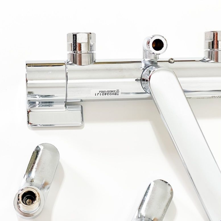 壁付サーモスタット混合栓 型番