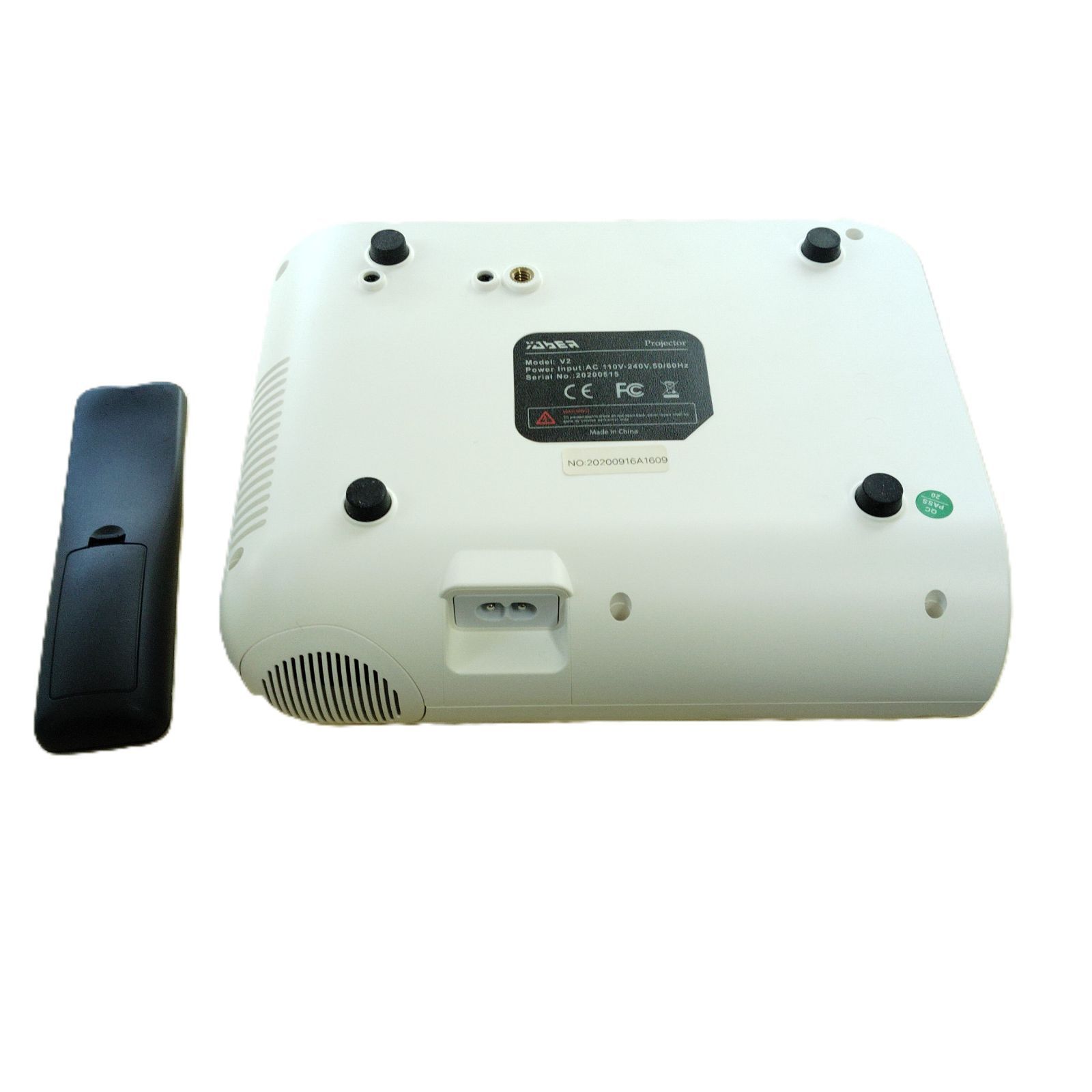 X12011 プロジェクター YABER V2 ホワイト HDMI USB AV 内臓スピーカー