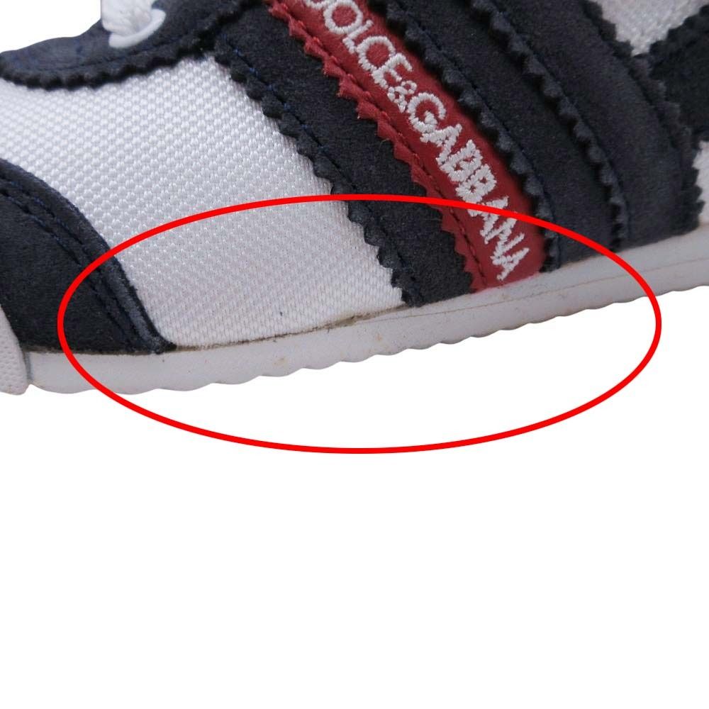 スニーカー ローカット