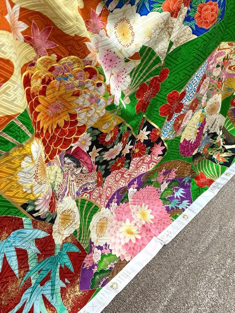 振袖 仮絵羽 ジャパンスタイル 正絹 未仕立て品 八掛付き MOK828