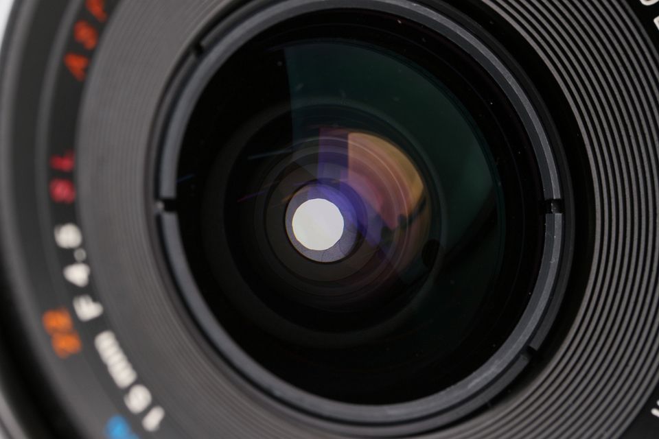 Voigtlander Super Wide Heliar 15 mm F 4 5 SL Aspherical Lens for Nikon 61838 E