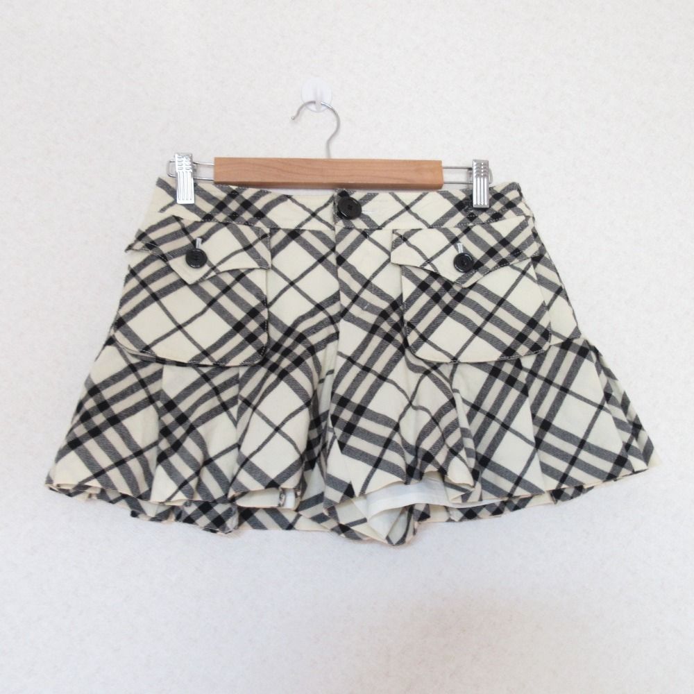 キュロットショートパンツバーバリーブルーレーベルＢＵＲＢＥＲＲＹ高級人気ブランド 美品 BURBERRY BLUE LABEL バーバリーブルーレーベル チェック フレア