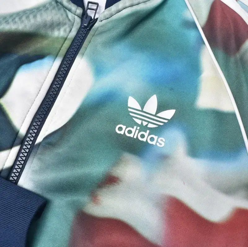 アディダス 実物画像あり プリンティング トラックジャージ ジップ