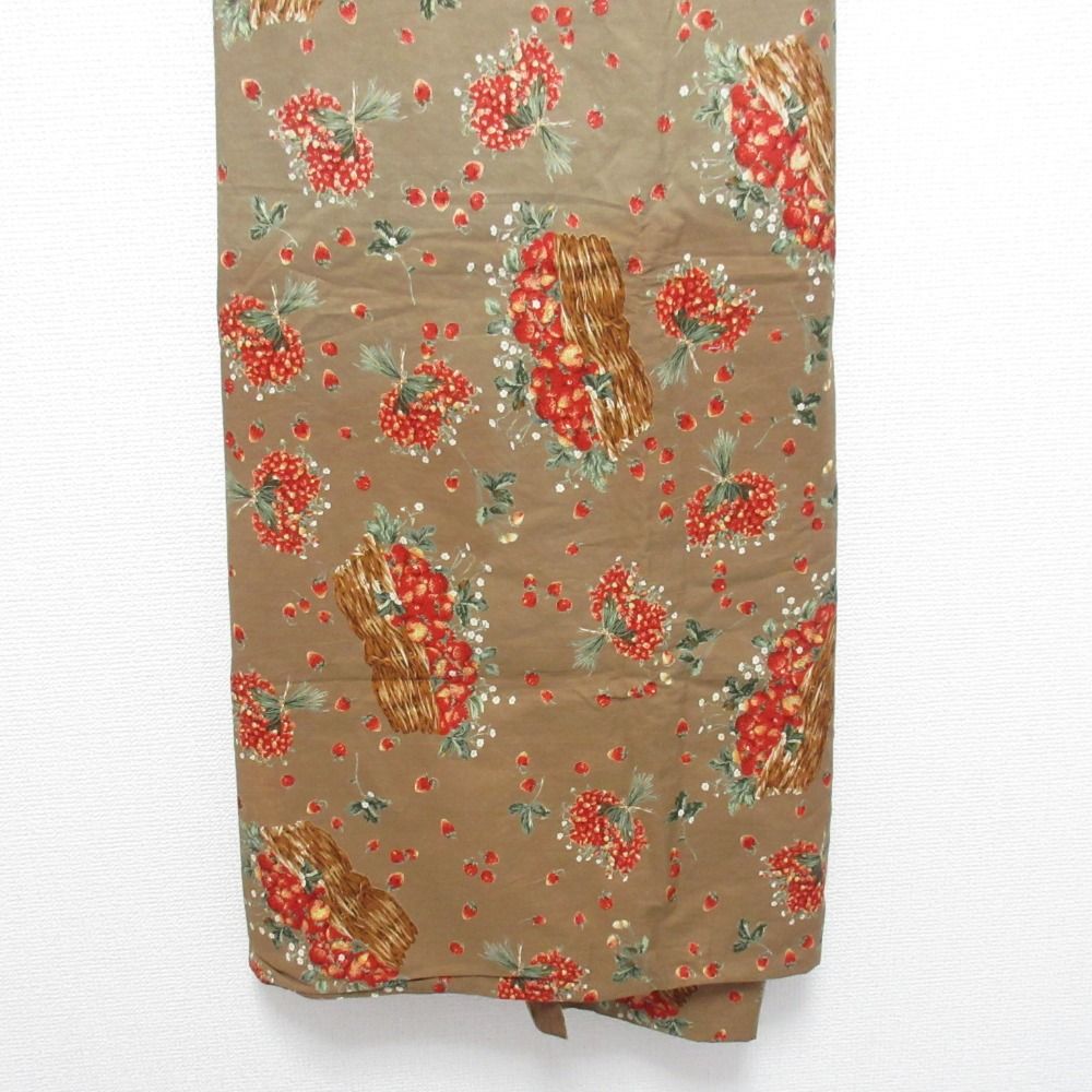 良品 WONDERUL WORLD ワンダフルワールド フルーツ柄 ロング ラップ