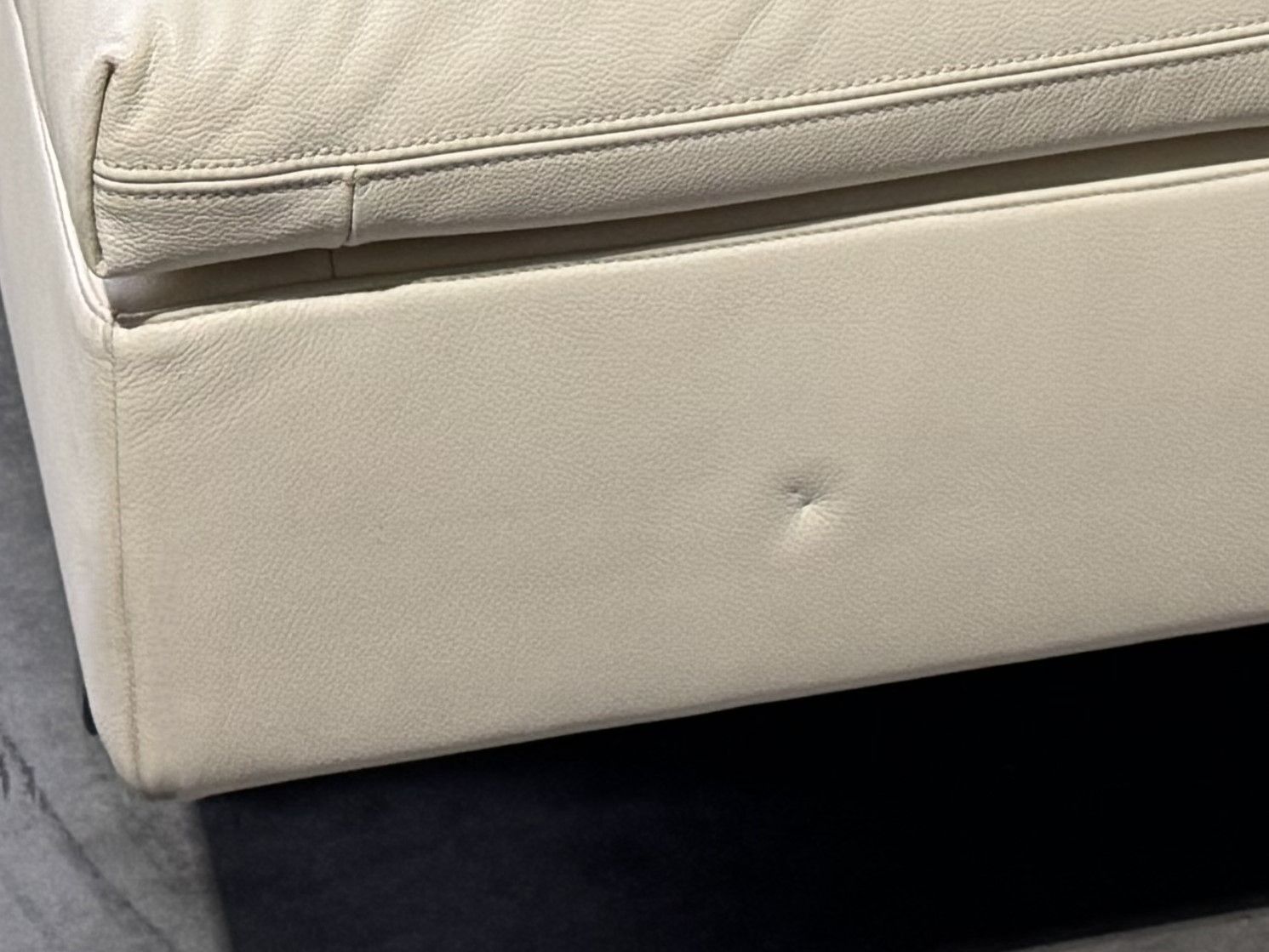 GranTorino 2人掛けソファ