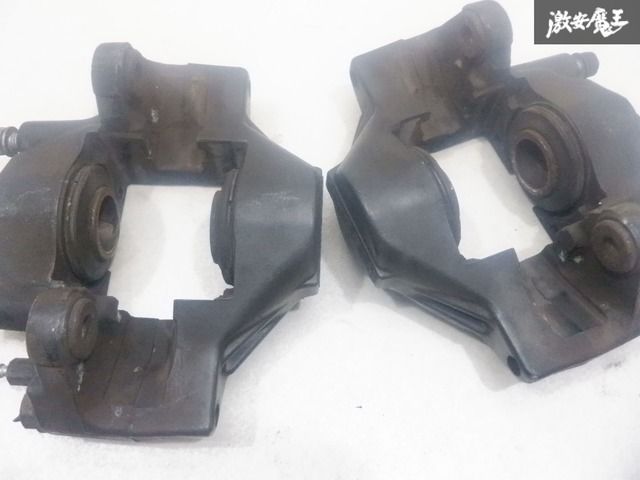 日産 純正 ECR33 R33 スカイライン リア 対向2POT ブレーキ キャリパー