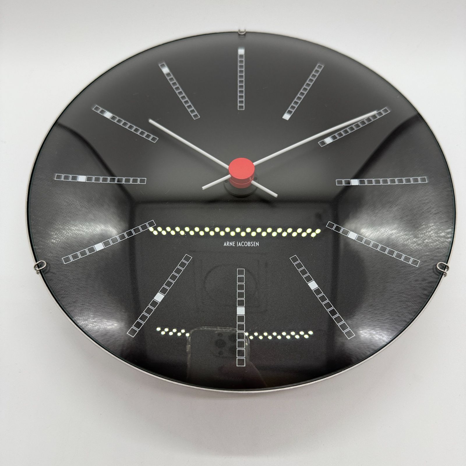 338-100-10】正常可動 掛け時計 Arne Jacobsen アルネヤコブセン