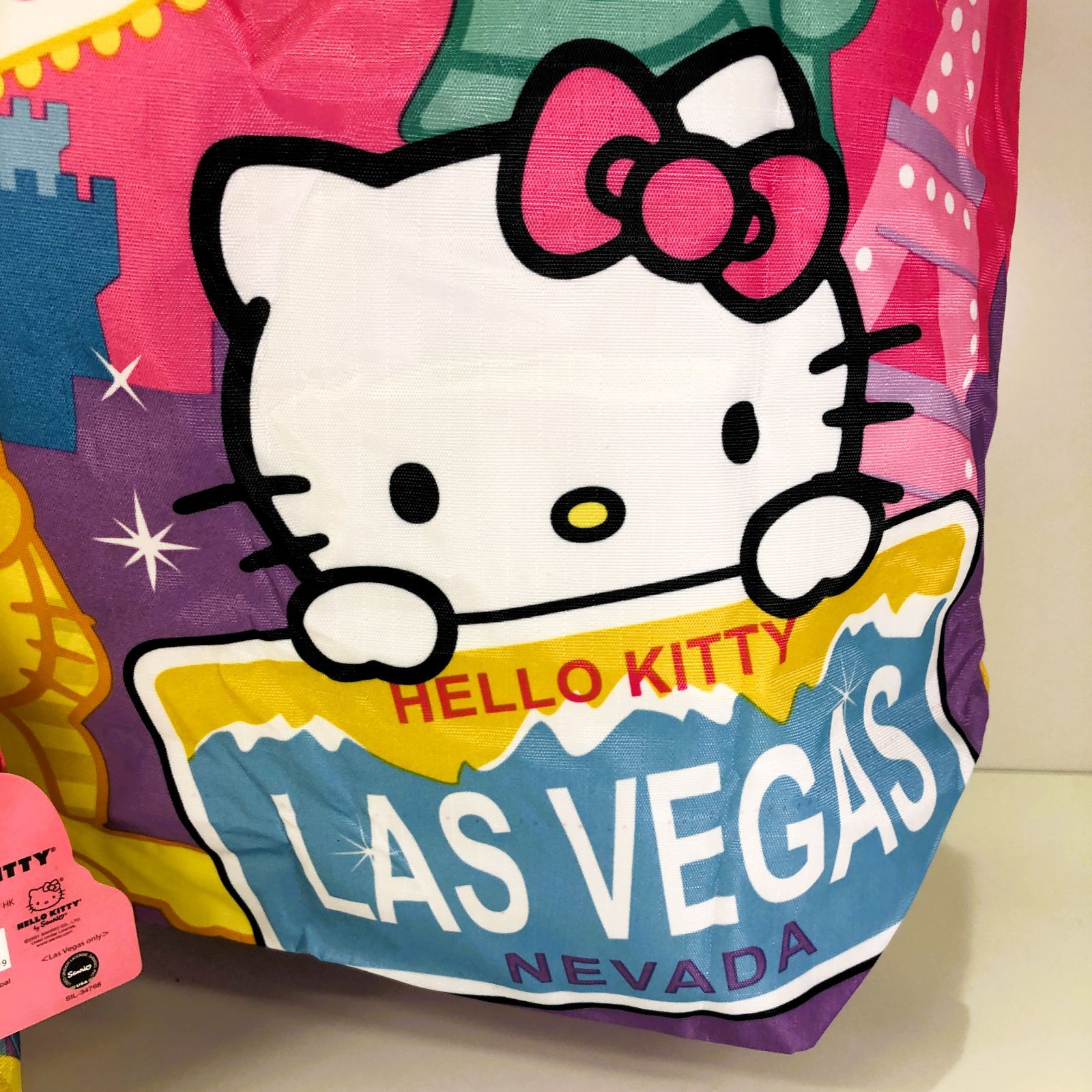 ハローキティ🎀折りたたみエコバッグ＆キーチェーンセット🌈50周年記念