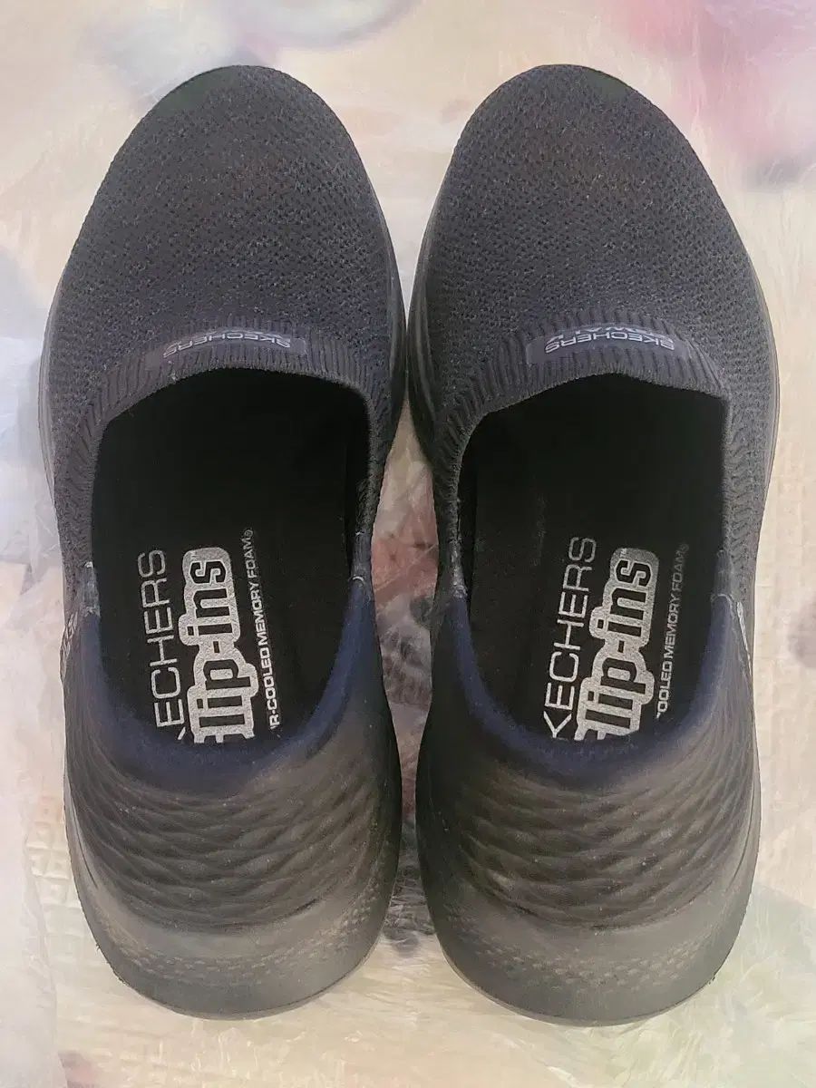 SKECHERS スケッチャーズ ゴーウォーク スリッポン ブラック レディース