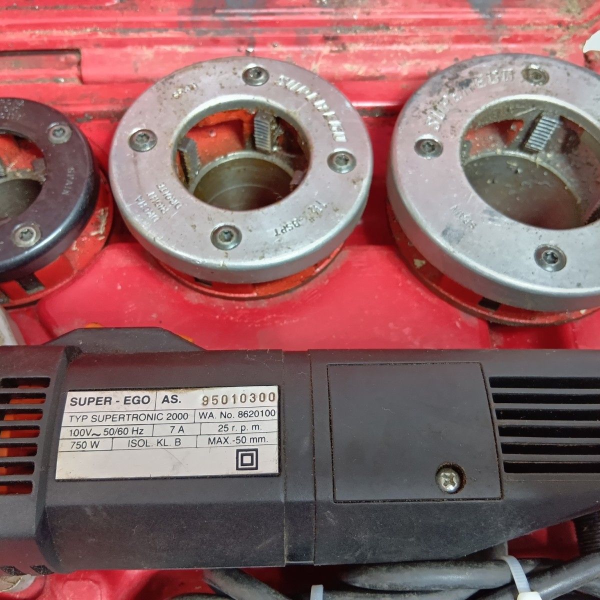  Asada ネジ切り機 SUPER EGO 2000 程度C チェーザ付ダイヘッド ケース コード式 100 v キズ ヨゴレ有 その他 切断工具 切断機