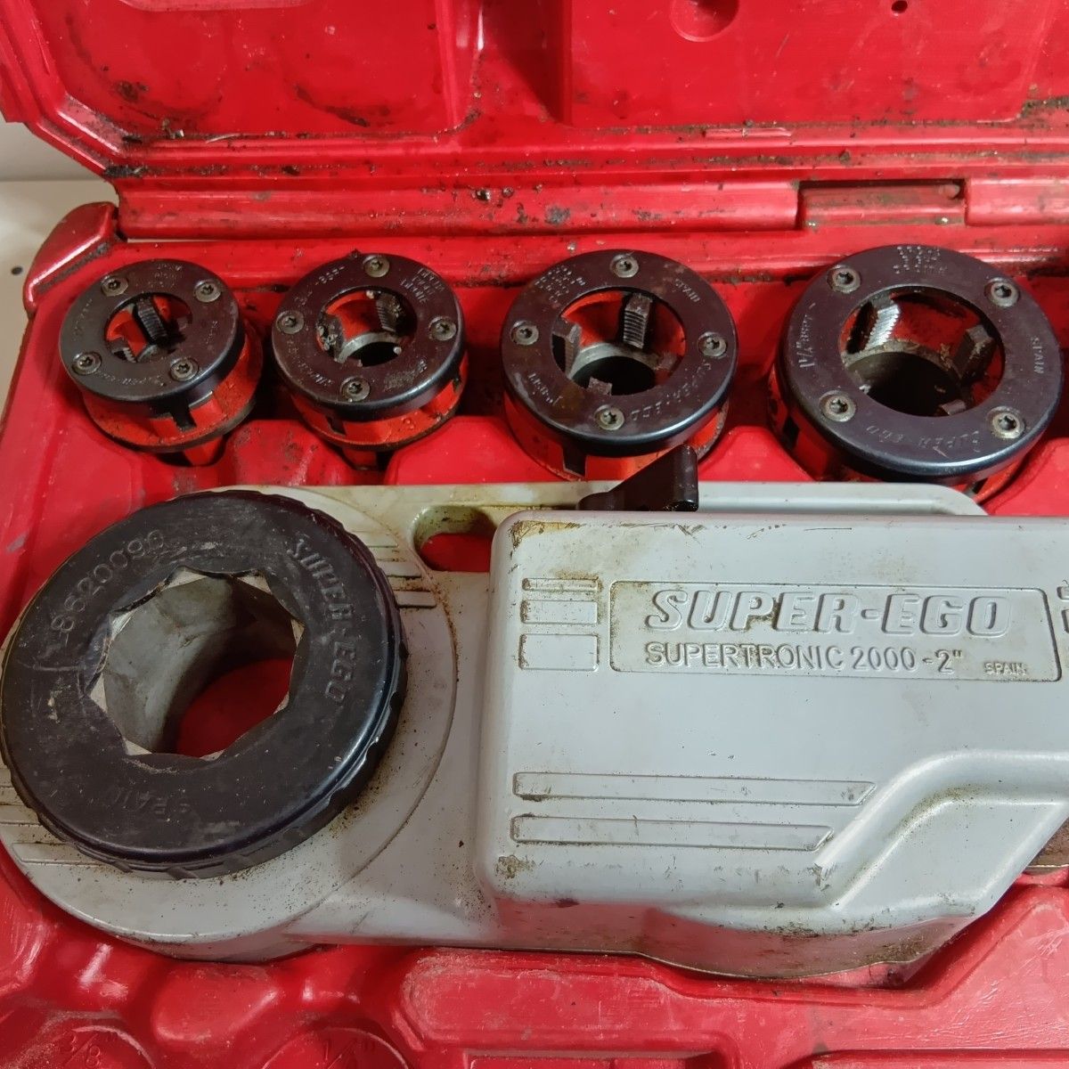 Asada ネジ切り機 SUPER-EGO 2000 程度C チェーザ付ダイヘッド ケース コード式 100 v キズ ヨゴレ有