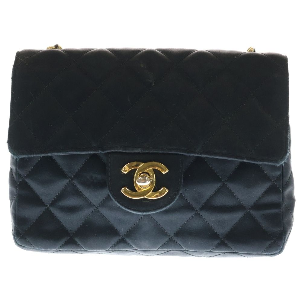 CHANEL (シャネル) ミニマトラッセ ココマーク ターンロック サテン