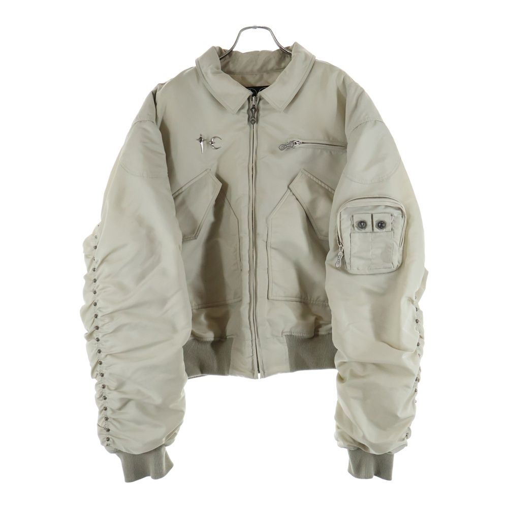 THUG CLUB (サグクラブ) スタッズ装飾 ボンバージャケット ベージュ