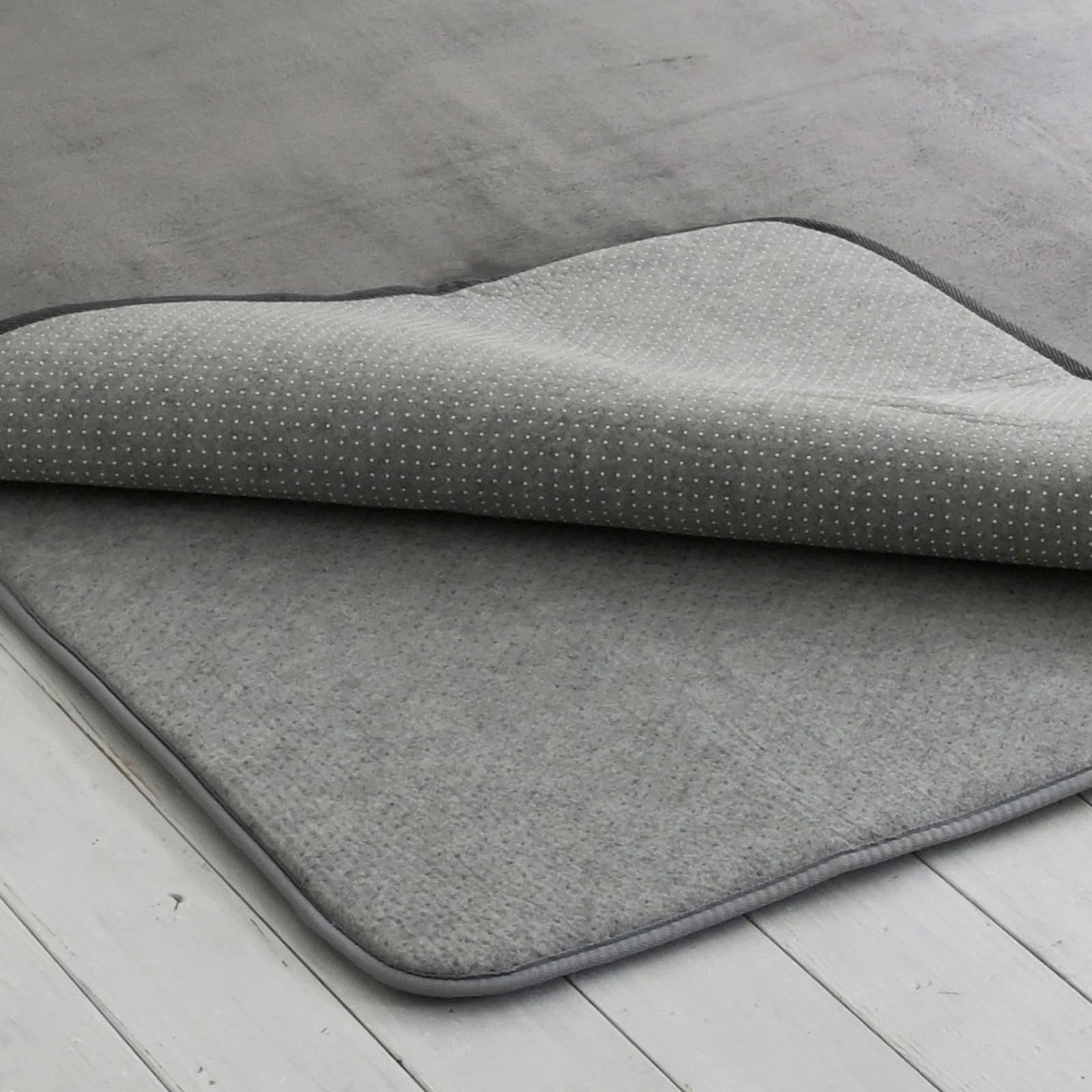 山善 YAMAZEN ラグ カーペット アンダーラグ ゆかもふ 20 mm厚 1 5畳 115 170 cm 滑り止め 防音 洗える 防音等級ΔLL I 9 特級 ホットカーペット対応 赤ちゃん ベビー SYM 5