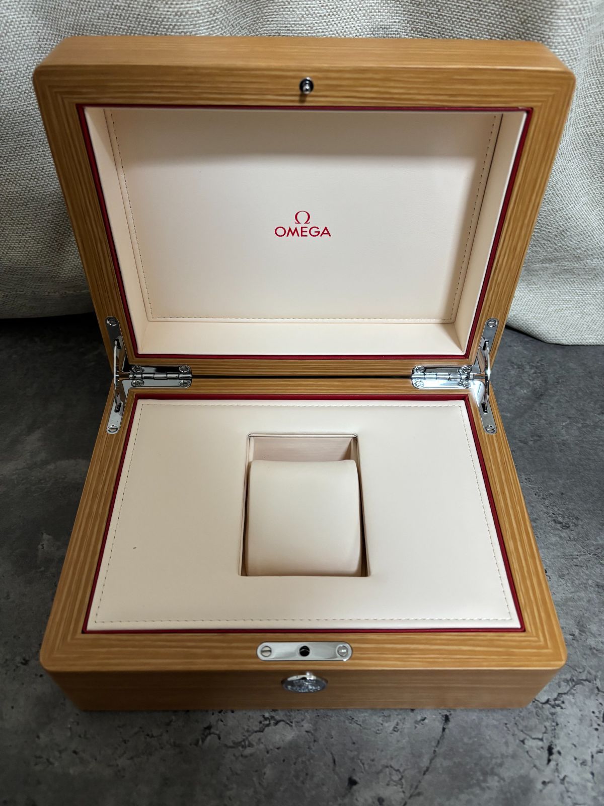 オメガ OMEGA 空箱 腕時計ケース BOX 取扱説明書 カードケース付