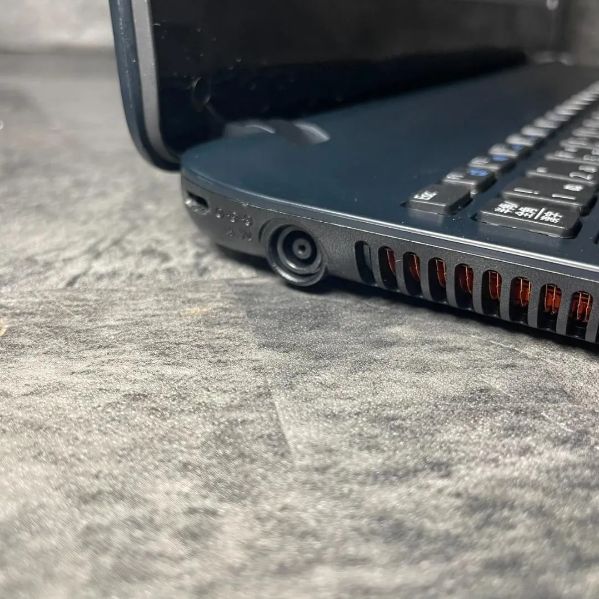VAIO VPCEB SSD換装済み Windows11 Office2024 Windows11 Office2024 VAIO SSD 初期設定済 - メルカリ