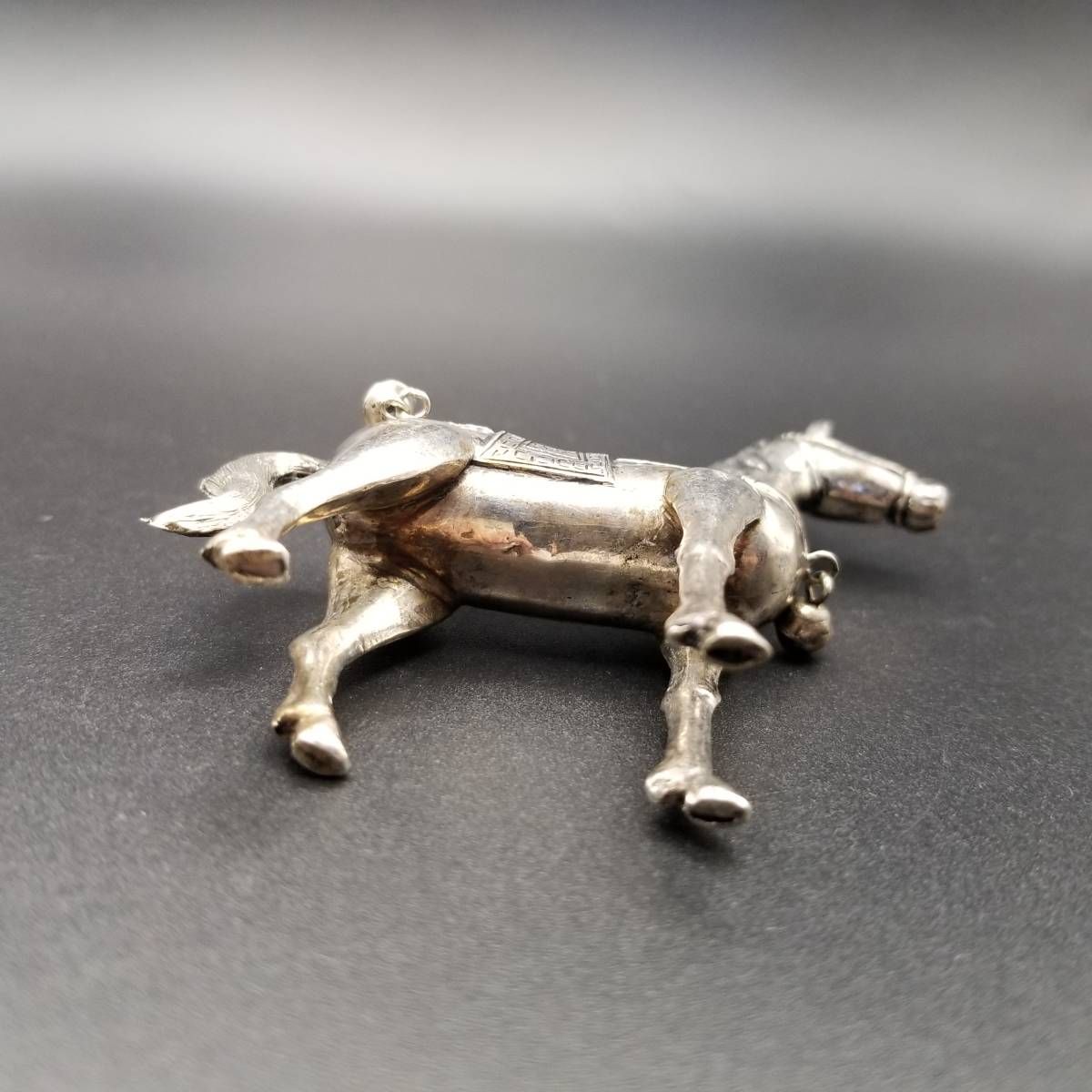 馬 立体彫刻 925 シルバー 米国 ヴィンテージ フィギュア 置物 鈴 鞍