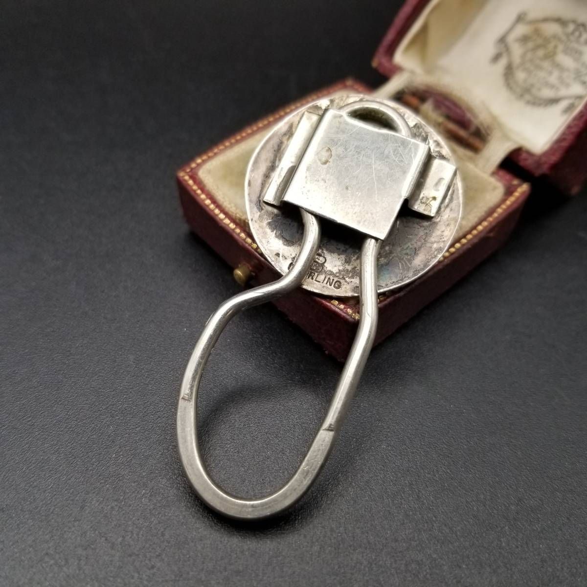 美術品・アンティーク・コレクション ナバホ族 作家刻印B ベアパウ