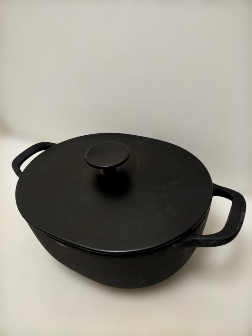 IKEA VARDAGEN / ヴァルダーゲン 鋳物ホーロー鍋 楕円型 ブラック 両手