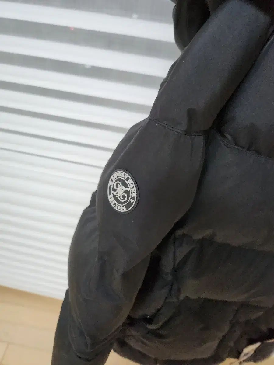 ダックス ブラック