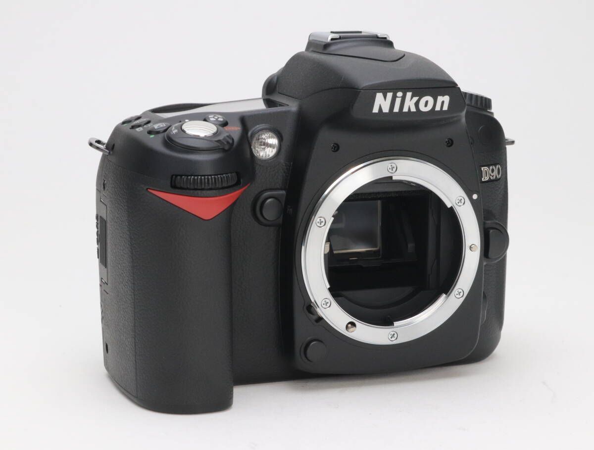 AA (新品級) Nikon ニコン D90 ボディ シャッター回数141 初期不良返品