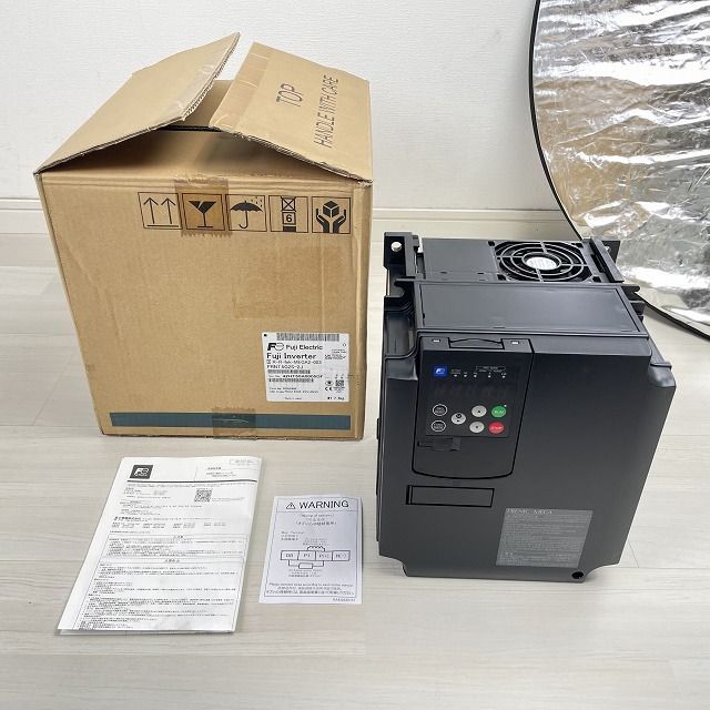 FRN 7.5 G 2 S-2 J インバータ 富士電機 開封品