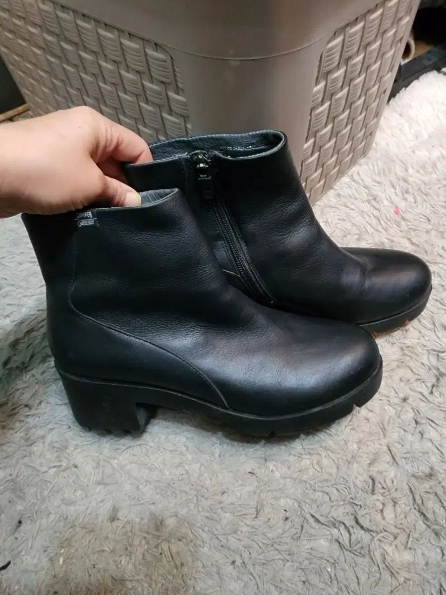 ゴアテックス アンクルブーツ