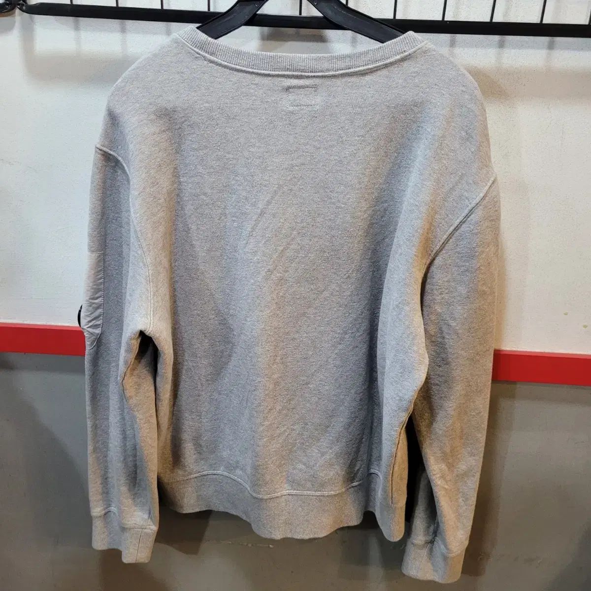 C.P. COMPANY シーピーカンパニー レンズ 起毛 スウェット