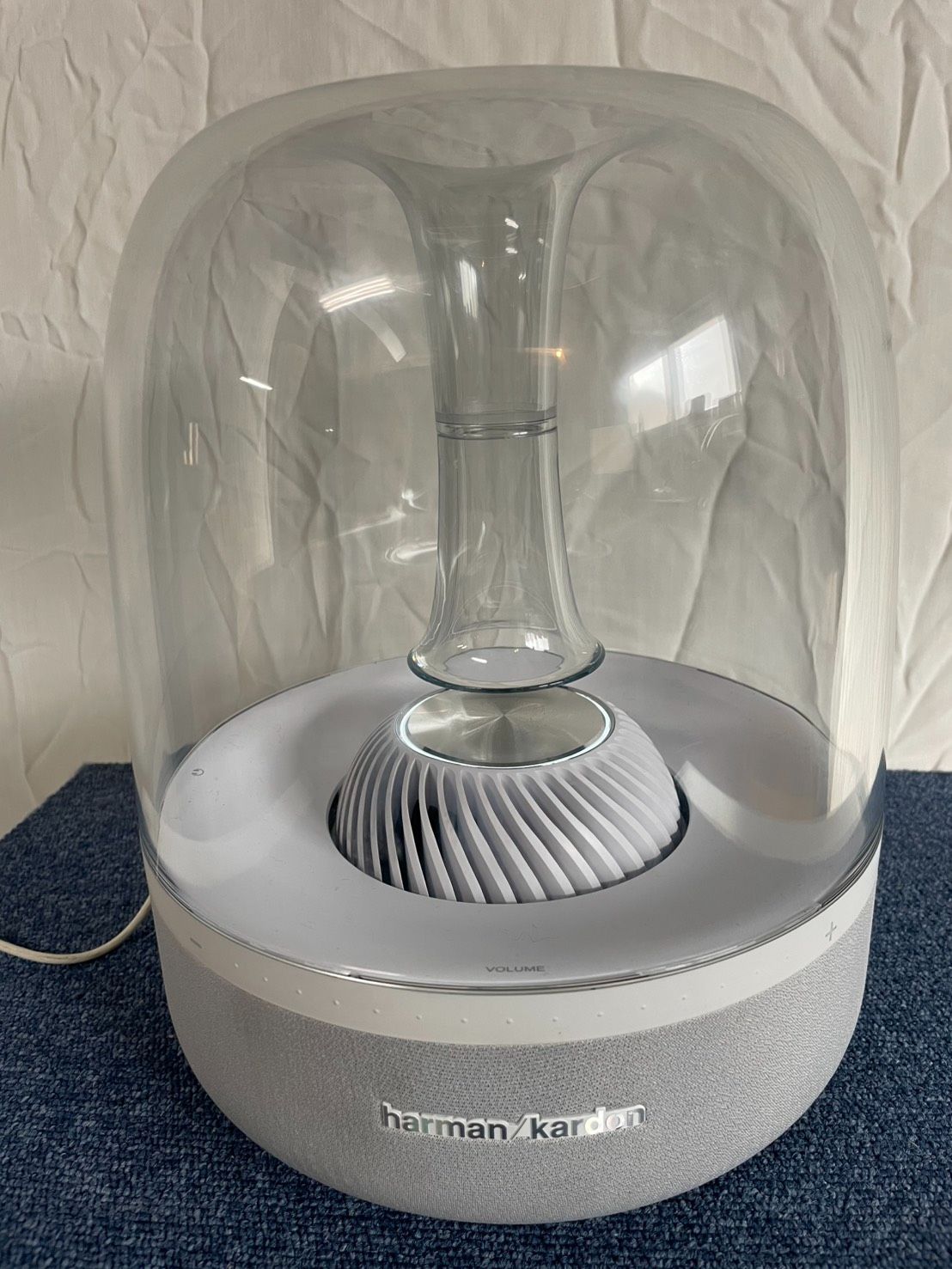 harman kardon ハーマンカードン Aura Plus ワイヤレススピーカー 526