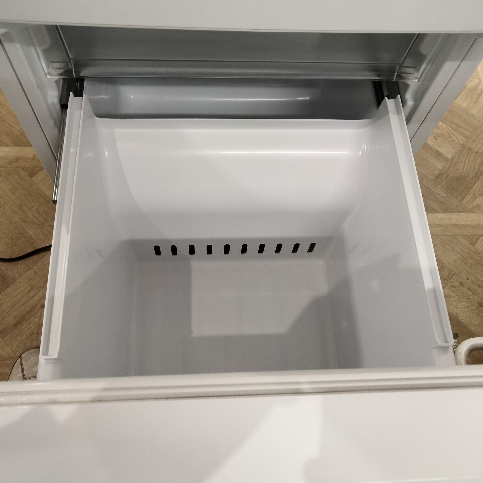 N-6606] ヤマダセレクト ノンフロン冷凍冷蔵庫 YRZ-F15J 156L 2023年製