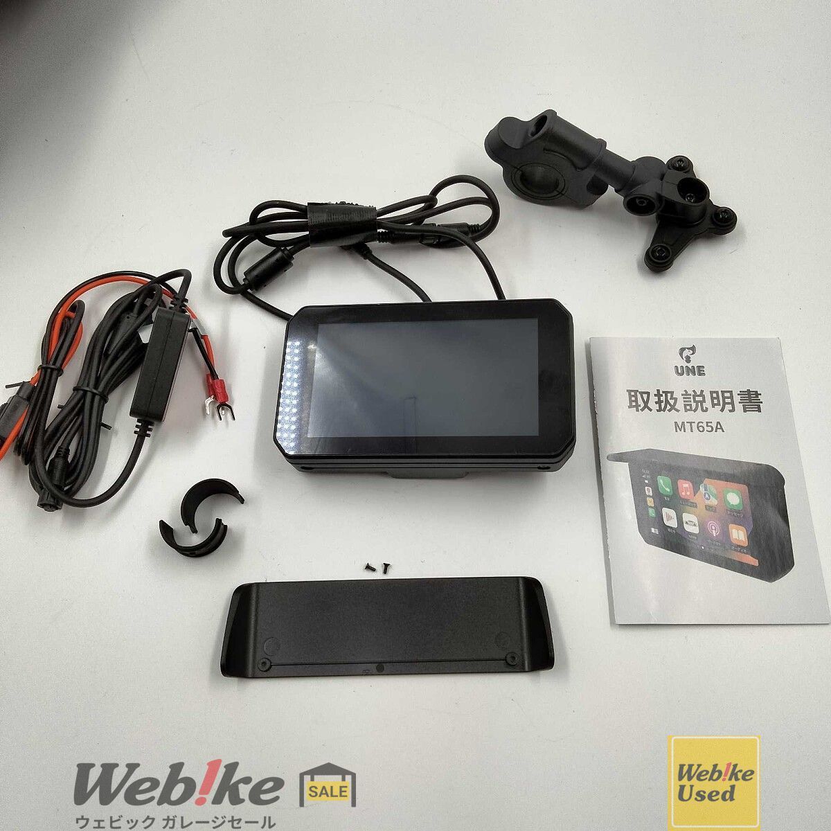 ディスプレイモニター