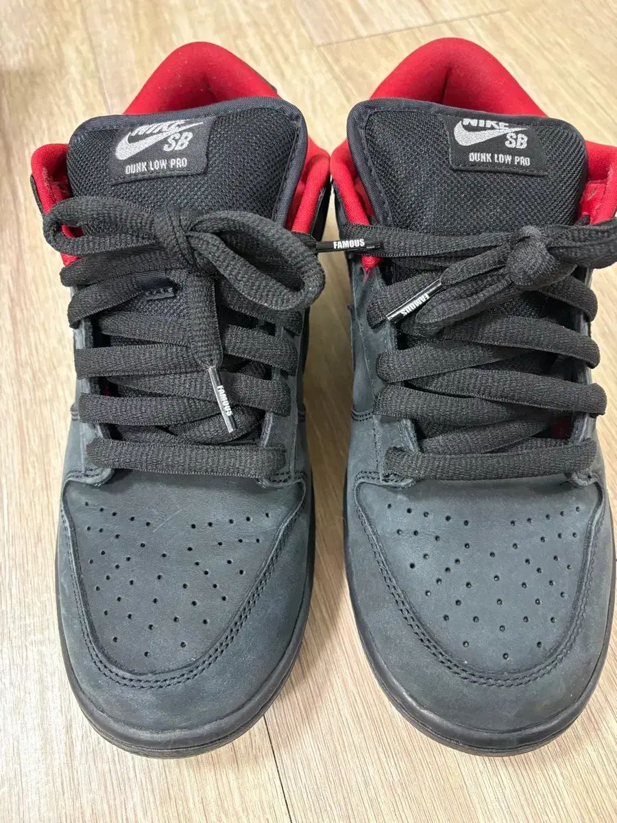 シュプリーム sbダンク 260 ブラック