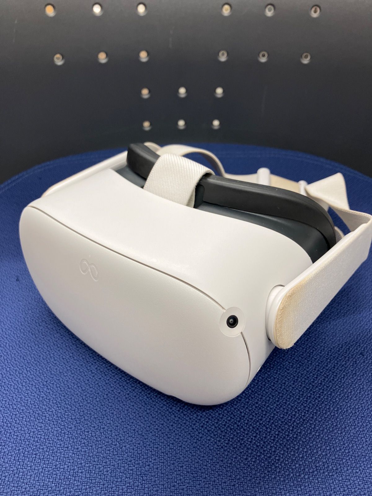 Meta Quest 2 本体 左右コントローラー 充電アダプター付き メタクエスト2