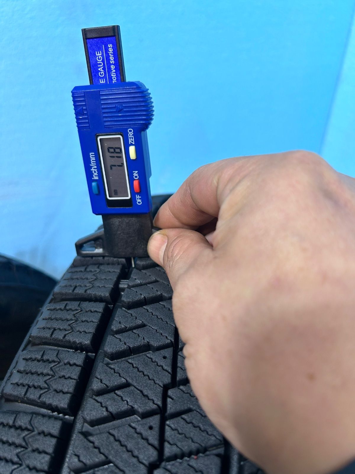  195 65 R 15 スタッドレスタイヤ ホイール4本セット 15インチ BLIZZAK VRX 2 NO y 15インチ タイヤ ホイールセット