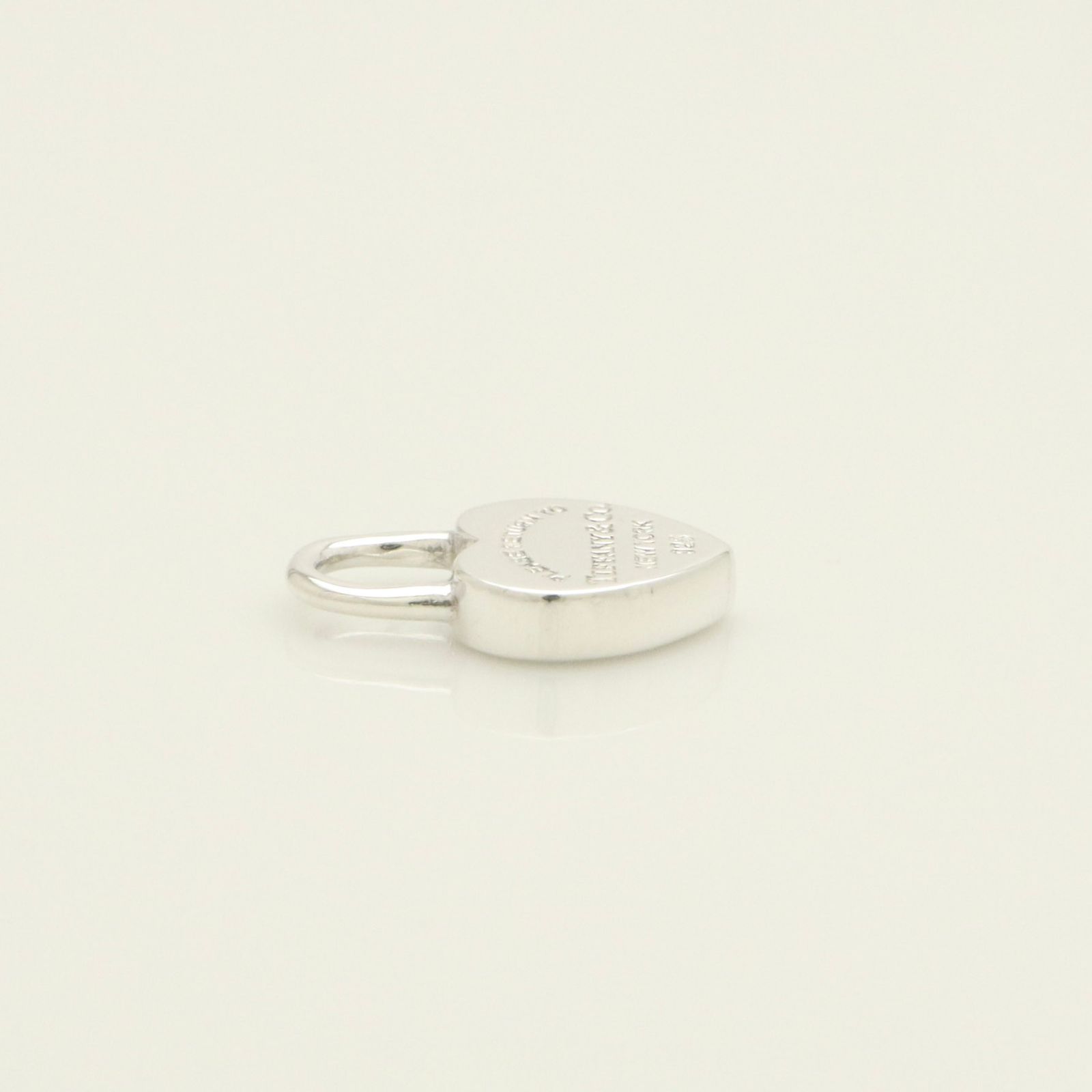 美品】ティファニー TIFFANY&Co. リターントゥ ティファニー ミニ