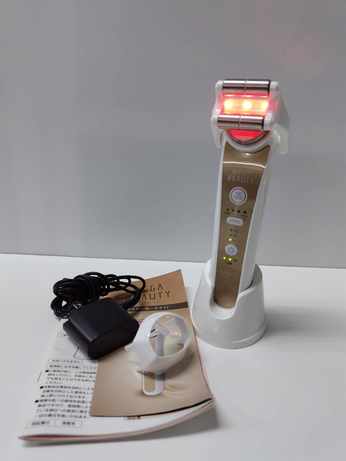 良品】ナリス MEGA BEAUTY/充電式美顔器 - メルカリ