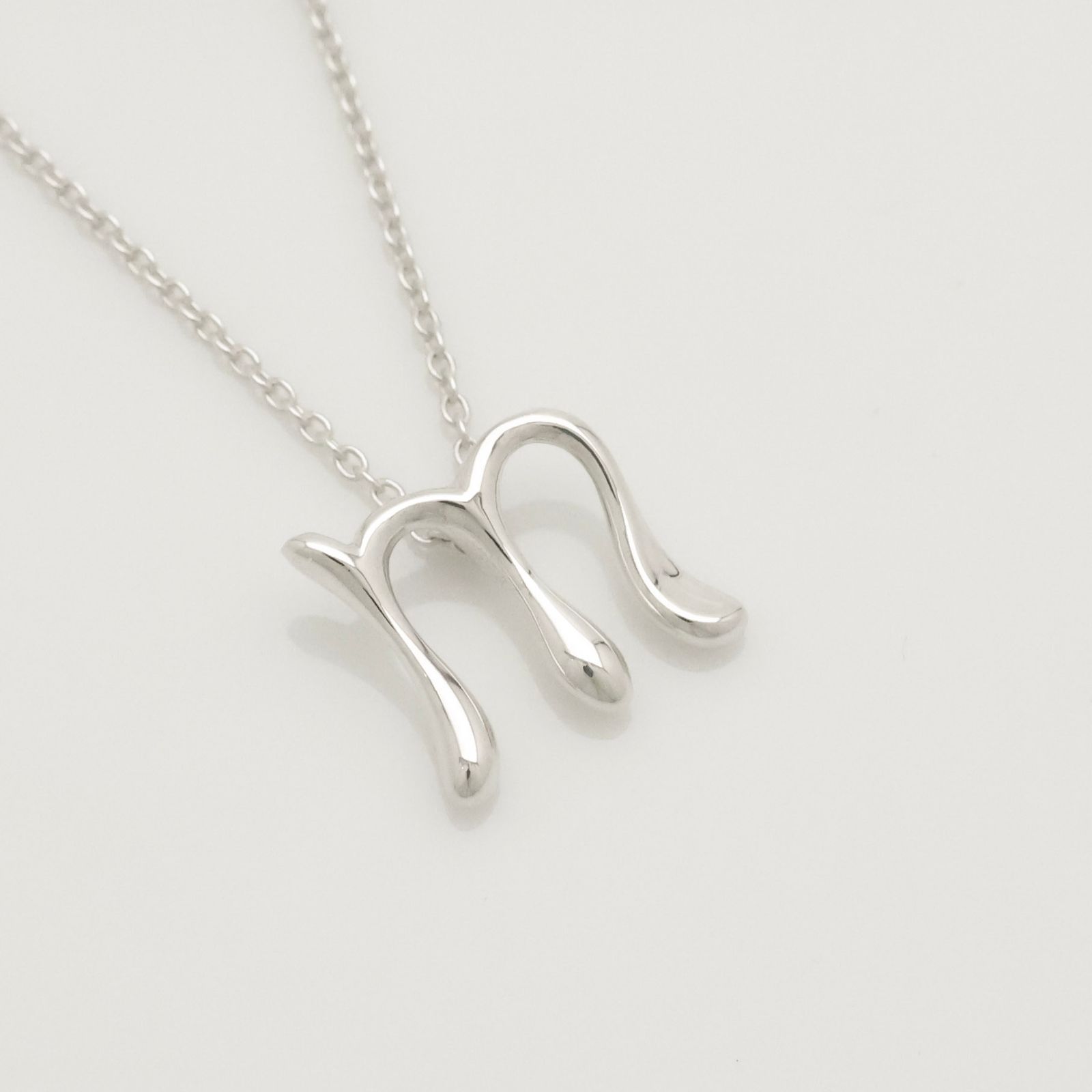 美品】ティファニー TIFFANY&Co. レター イニシャル M エルサ