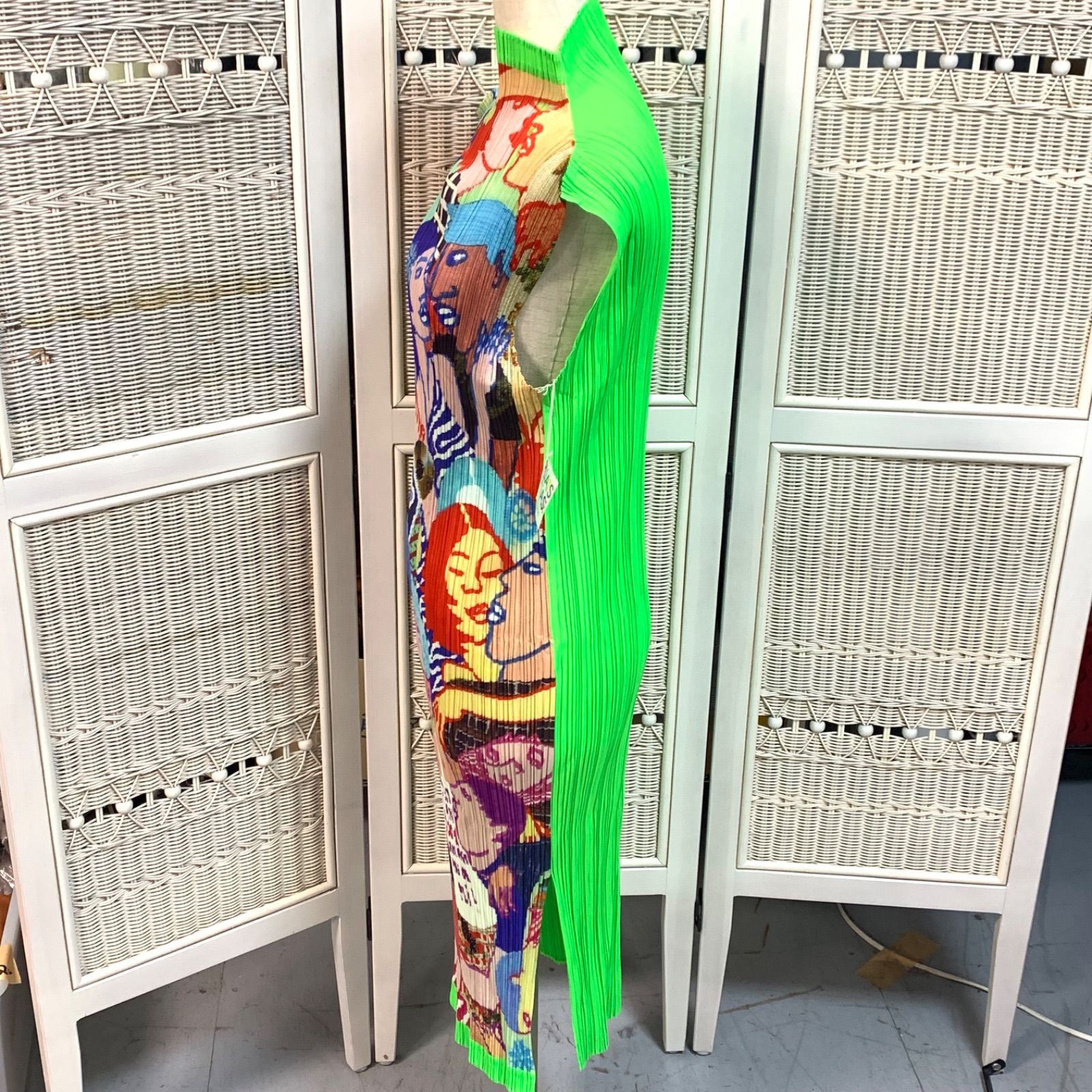 美品】ISSEY MIYAKE イッセイミヤケ PLEATS PLEASE プリーツプリーズ