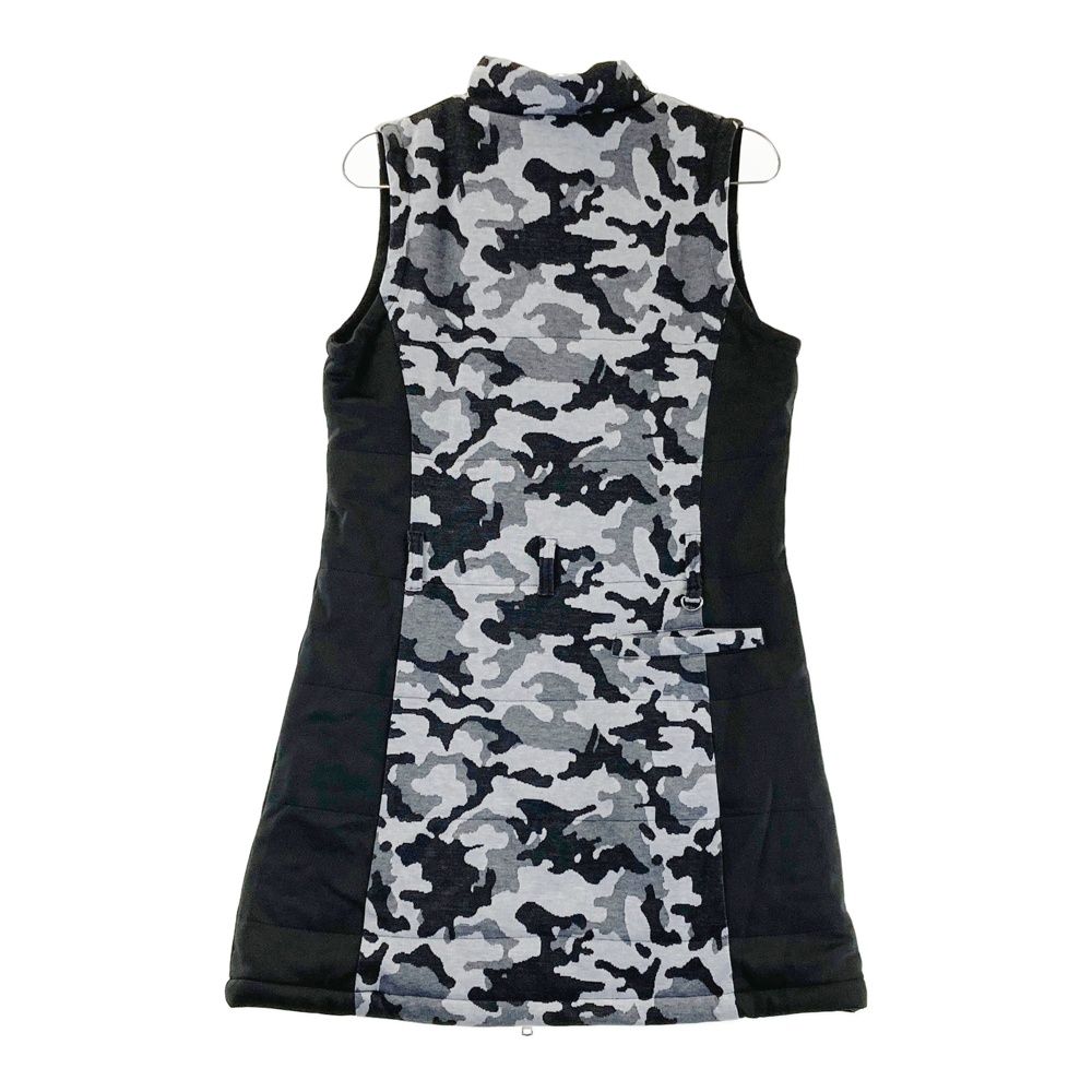 サイズ 3 KISS ON THE GREEN キスオンザグリーン ノースリーブ 中綿 ジップワンピース 迷彩 カモフラ柄 グレー系 ゴルフウェア レディース ストスト