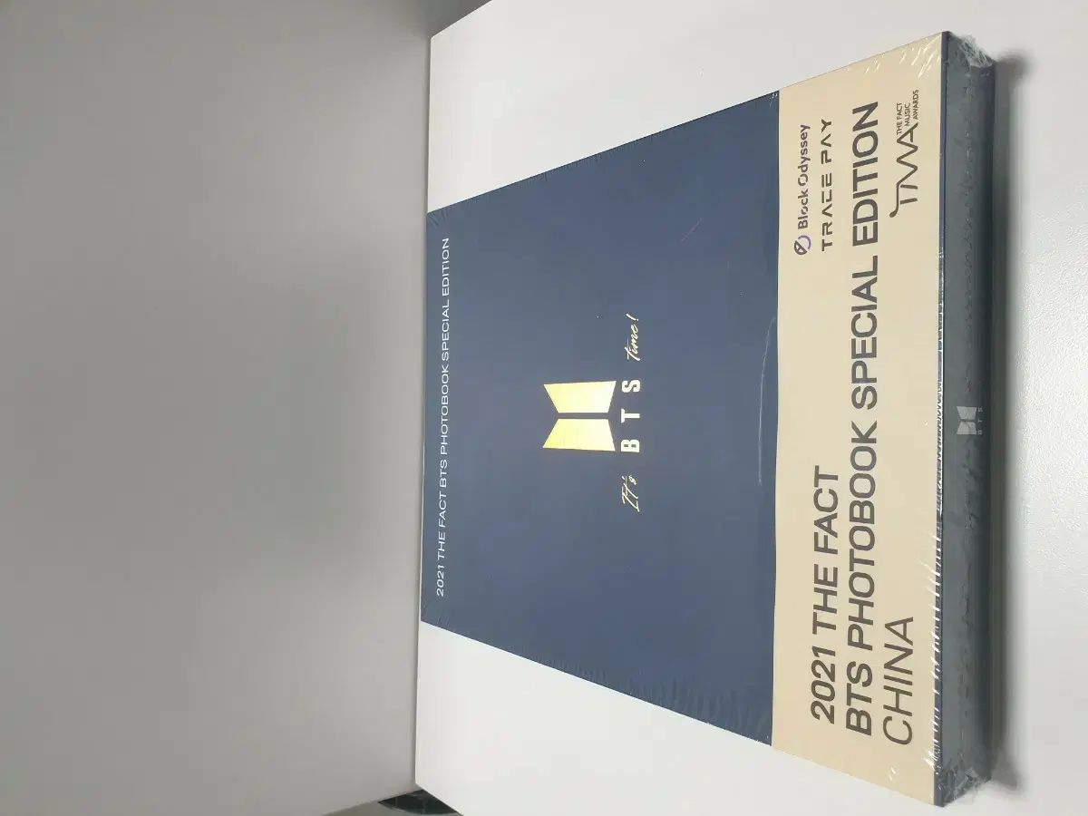 BTS 2021 THE FACT フォトブック スペシャルエディション - メルカリ