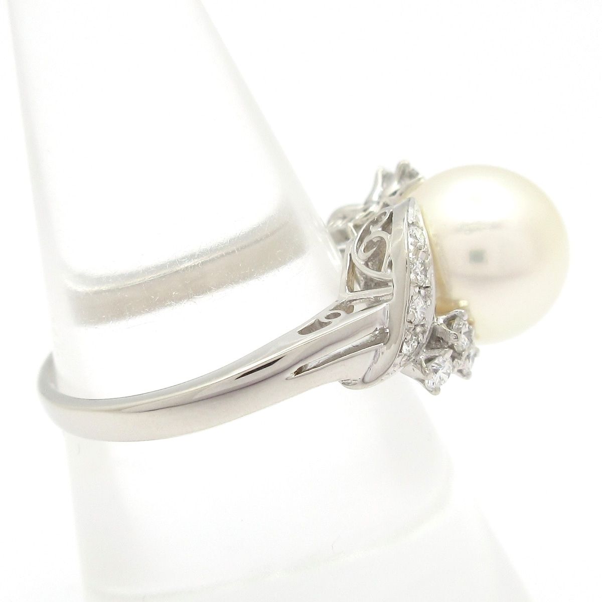 ミポリン様 mikimoto(ミキモト) リング新品同様 - Pt950×ダイヤモンド×アイボリー