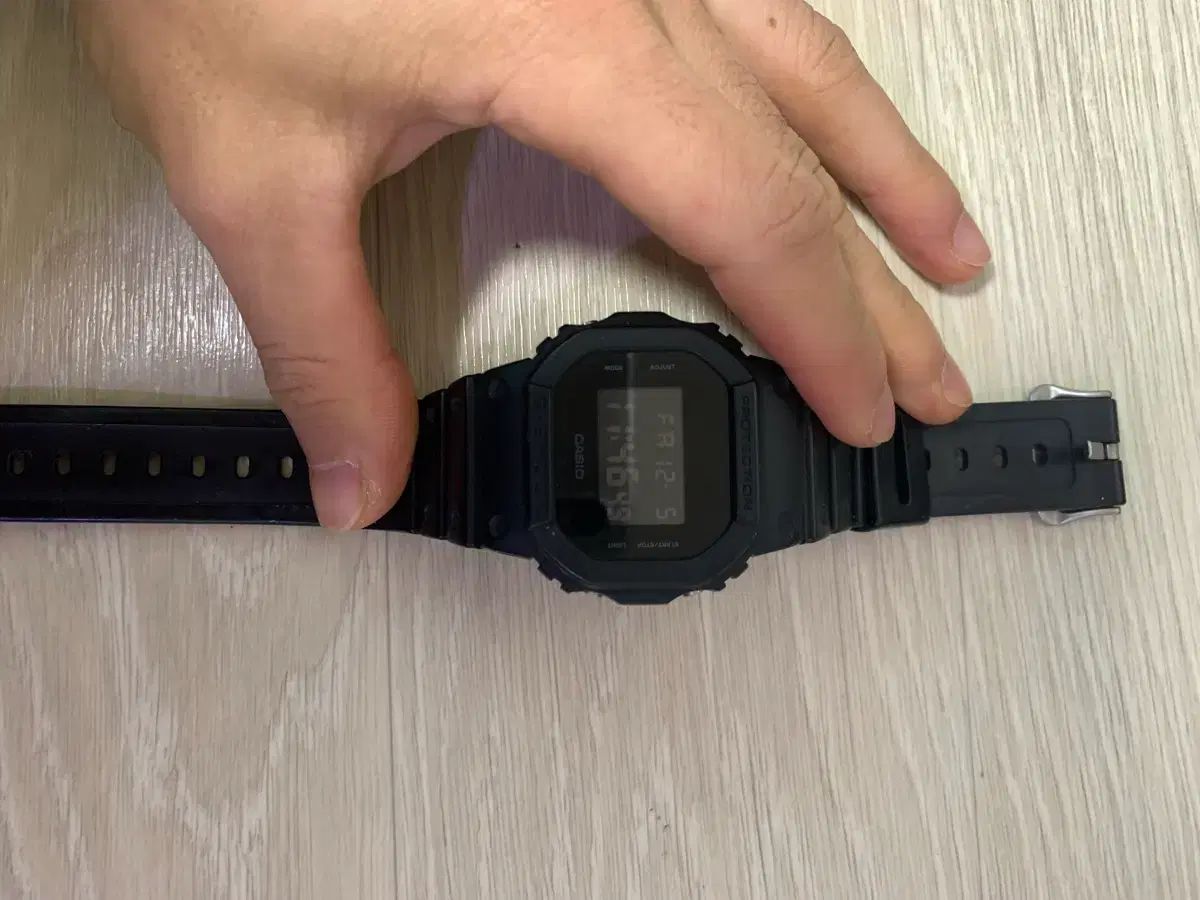 CASIO G SHOCK DW 5600 BB 1 DR オールブラック レジン