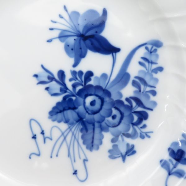 ロイヤルコペンハーゲン プレート□ブルーフラワー カーブ ランチ
